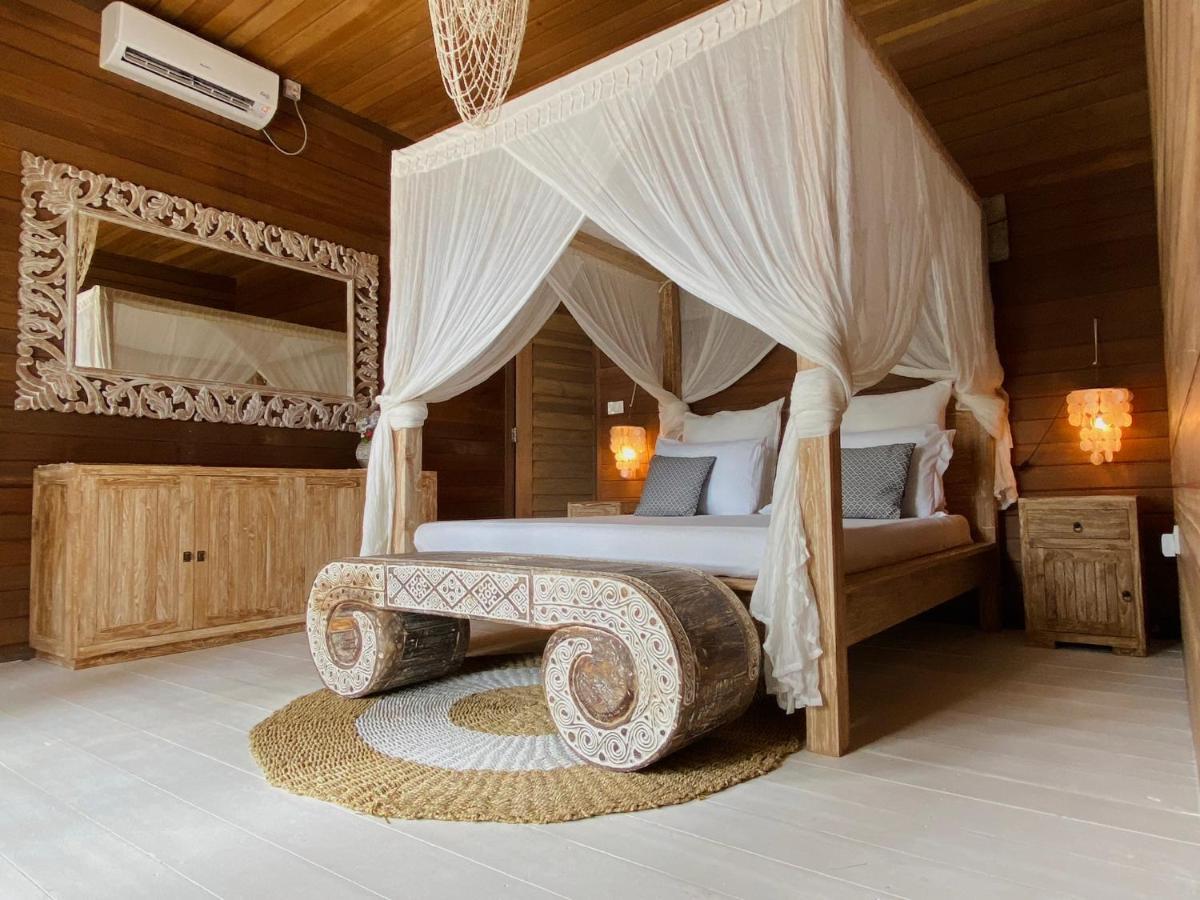 Met House Hotel Thulusdhoo Exterior foto