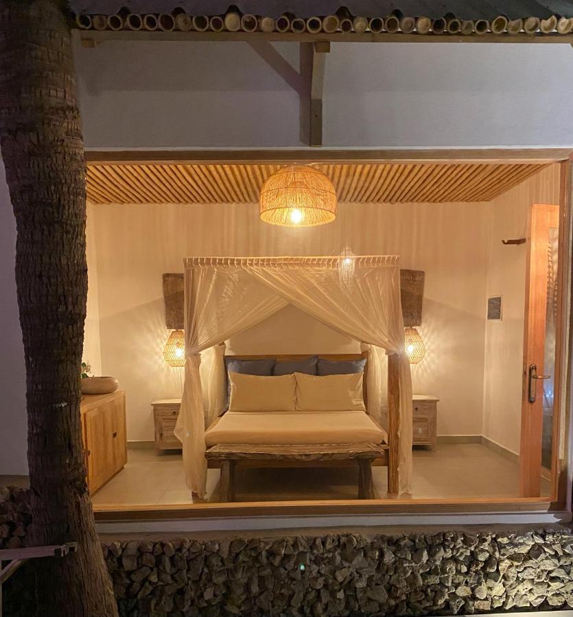Met House Hotel Thulusdhoo Exterior foto