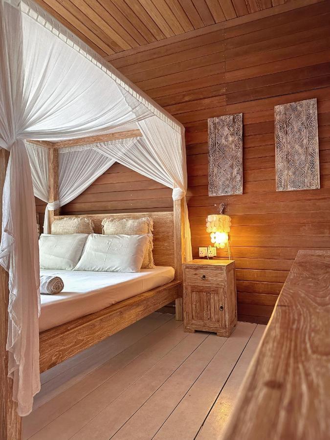 Met House Hotel Thulusdhoo Exterior foto