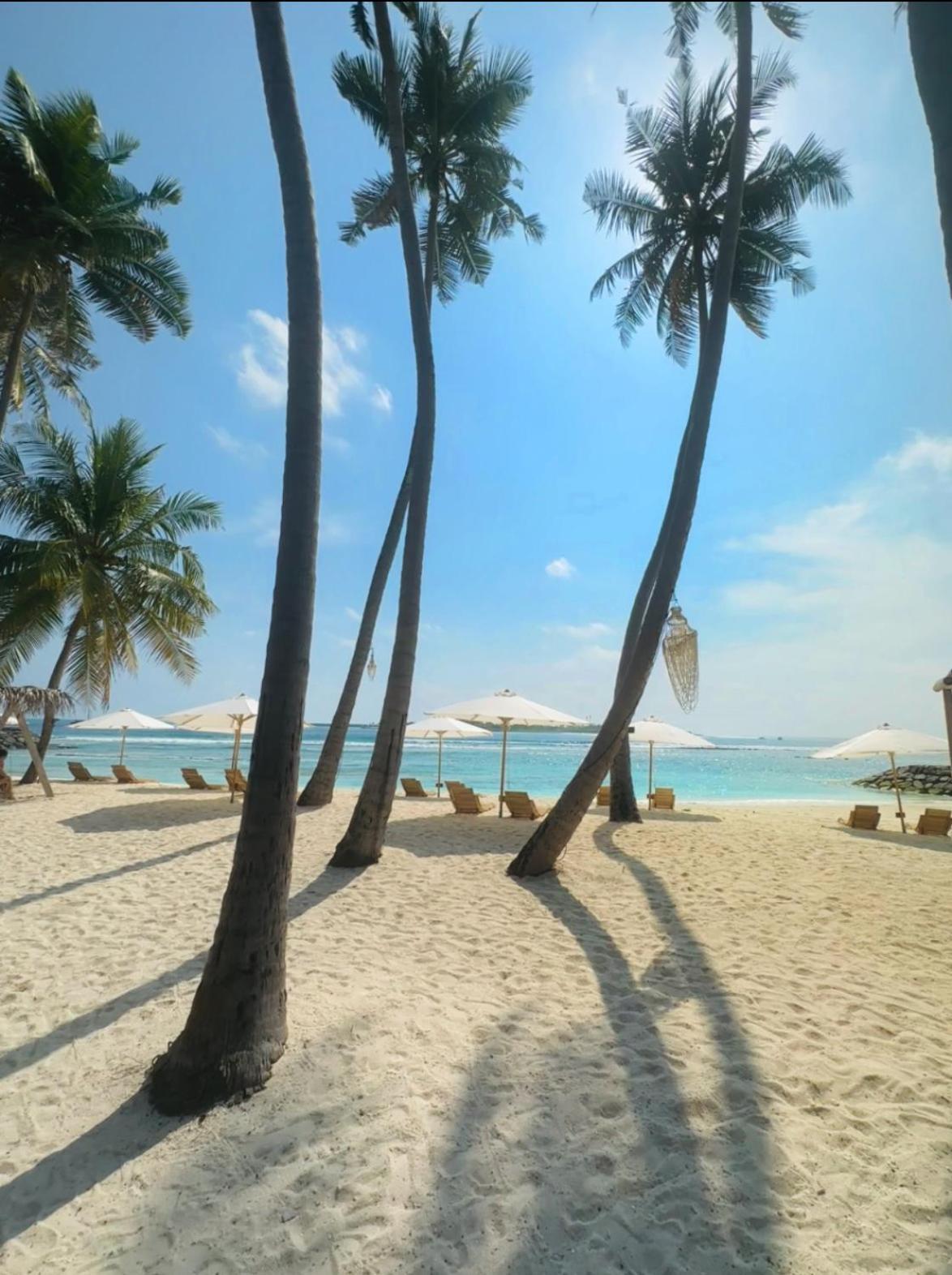 Met House Hotel Thulusdhoo Exterior foto