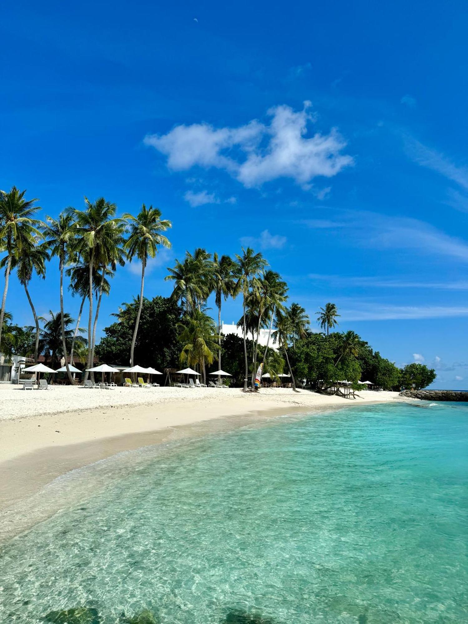 Met House Hotel Thulusdhoo Exterior foto